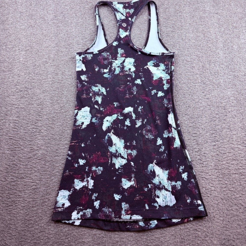 Lululemon Racerback Athletic Tank Top Purple Blue Abstract Print Women's Size‎ 4 - Picture 2 of 6